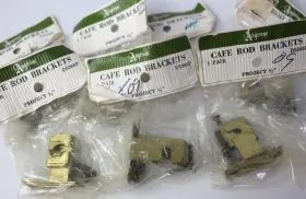 D5360p Angevine Vintage Lot Of 7 Cafe Rod Brackets Brass Finish 1/2 Inch Model New