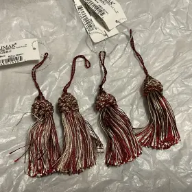 Brimar 610445110105 Set Of 4 Decorative 3 Inch Burgundy/bone Key Tassels. By Brimar. Made In Germany