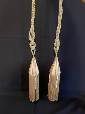 011902 Conso Set Of 2 Curtain / Chair Tieback Tassel - Gold With Variegated Bone Accents