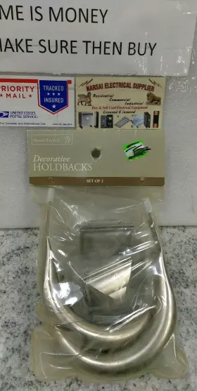 W77764.012 Home Trends Decorative Holdbacks / Set Of 2 Classic Square W77764 L45loby
