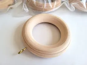 5502e.091 Kirsch 13 Curtain Drapery Rod Rings For 2 Inch Poles Natural Wood With Gold Eyelet