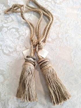 Pier 1 Imports 1969836 2 Pc. Curtain/chair Tieback -28 Inch Spread With 8 Tassel Hemp And Rock