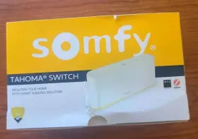 1871037 Somfy Tahoma Switch