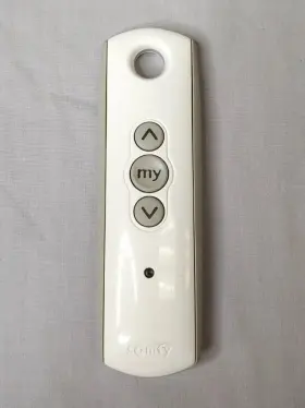 5012854a109 Somfy Telis 1 Pure Rts Remote Control Handheld 74300 Gx341 - White