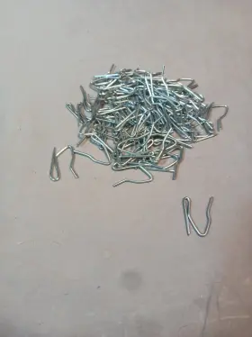 Windoware Depot 837654926161 1-3/8 Inch Pin-on Drapery Hooks Lot Of 70 Total Unused