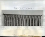 1960 Press Photo New Kirsch Traverse Rod With Plain Ringless Slides - NEE25792 Unspecified. Price: $24.99.