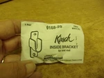 New Kirsch 9168-25 Inside Bracket For Oval Rod White *free Shipping*. Price: $9.99.